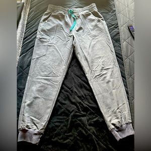 High Waisted Zamora™ Jogger Scrub Pants in Graphite